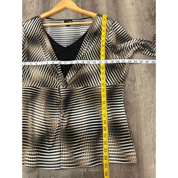 east 5th y2k trippy layered v-neck blouse - Picture 5 of 5